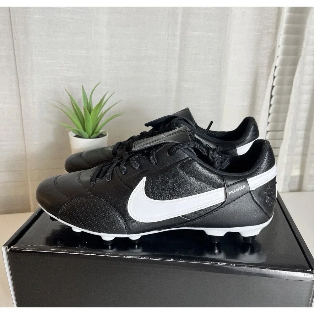 Nike Premier III FG 'Black Soccer Cleats HM0265-002 Men'Size 7.5 / Women Size 9